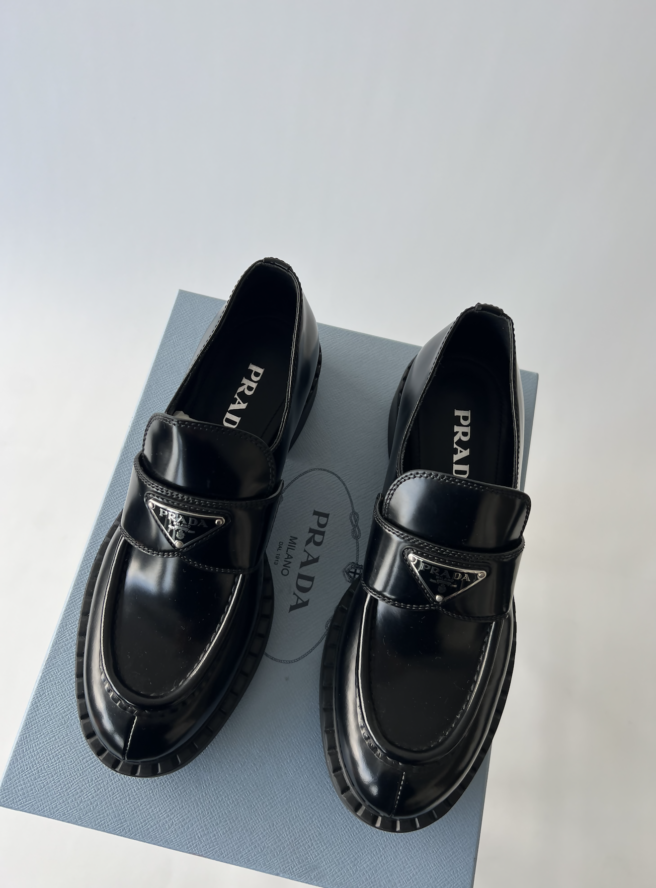 Prada Loafers. - Full Set