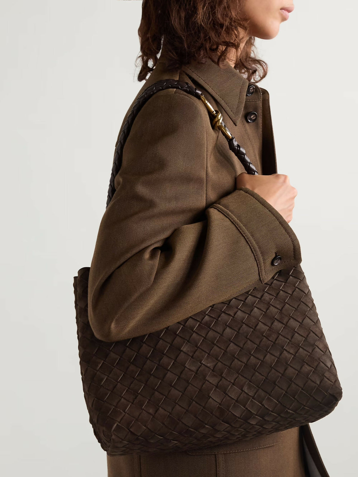 Bottega Veneta Andiamo Medium Suede Bag - New