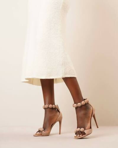 Alaïa La Bombe Suede Heels in Nude - FULL SET
