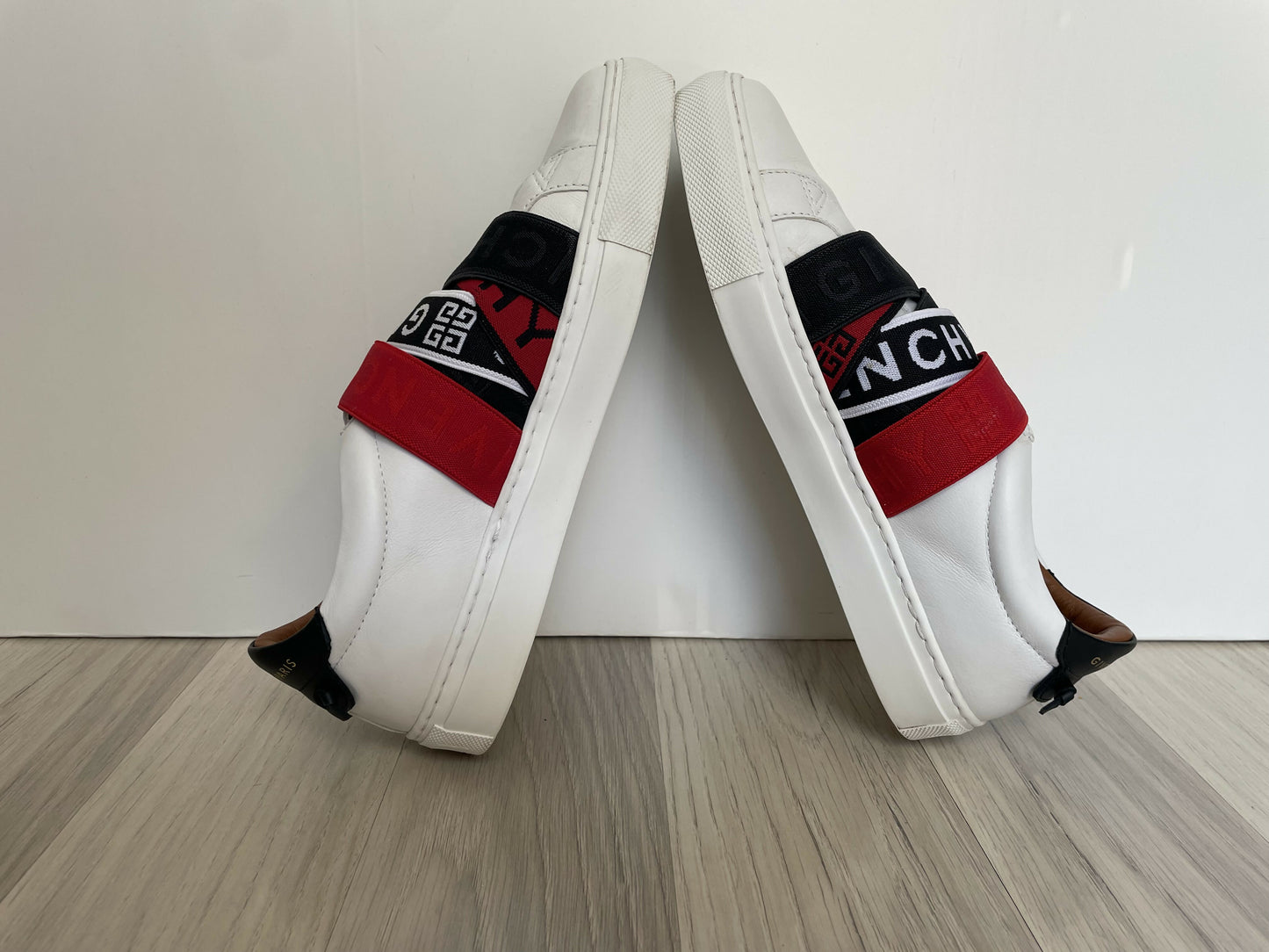 Givenchy leather sneakers