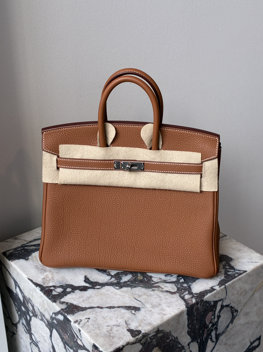 Hermès Birkin 25 – Gold Togo Leather with Palladium Hardware