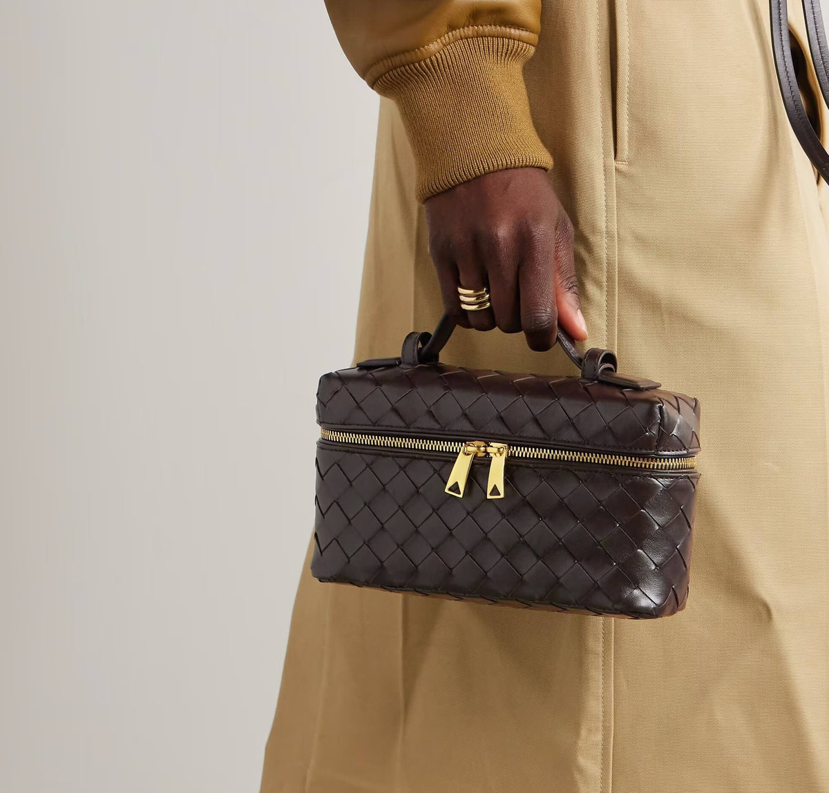 Bottega Veneta Bang Bang Intrecciato Leather Top-handle Bag - New