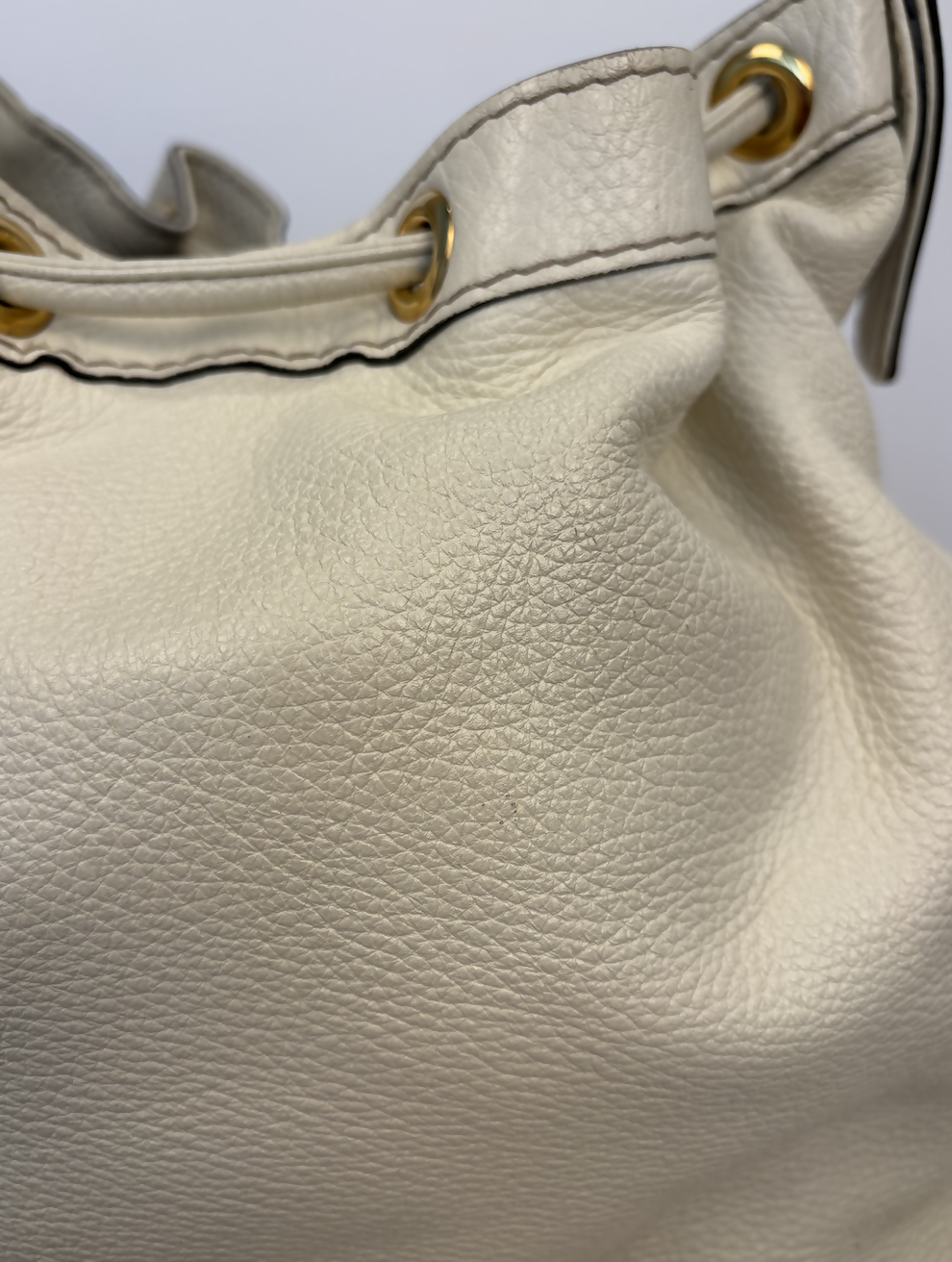 Gucci Interlocking Icon Tassel Hobo in Cream Leather