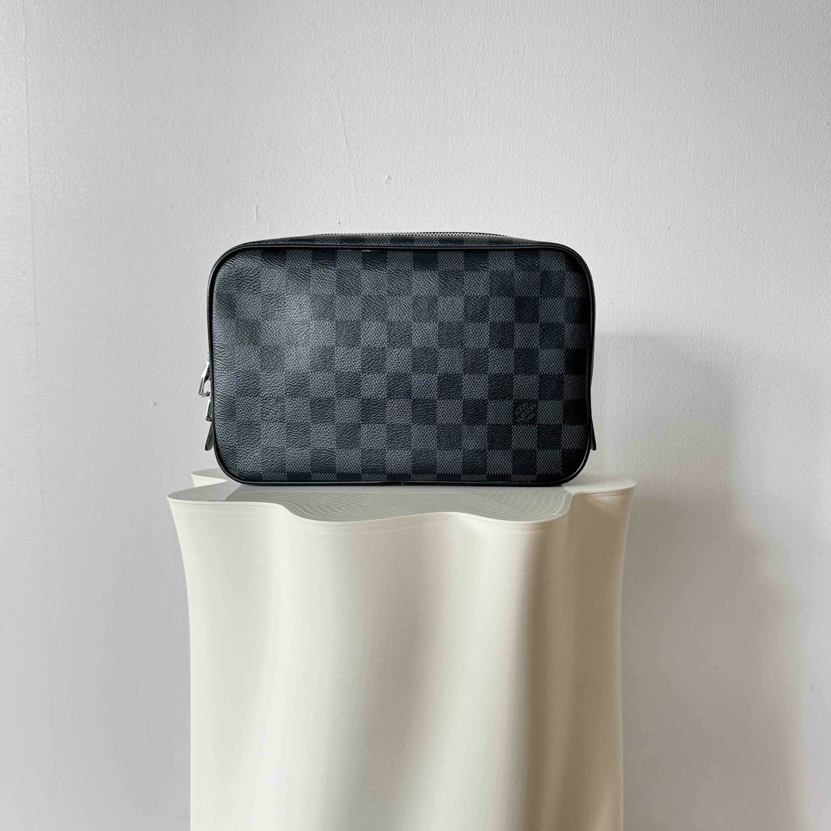 Louis Vuitton Damier Graphite Toilet Pouch Medium