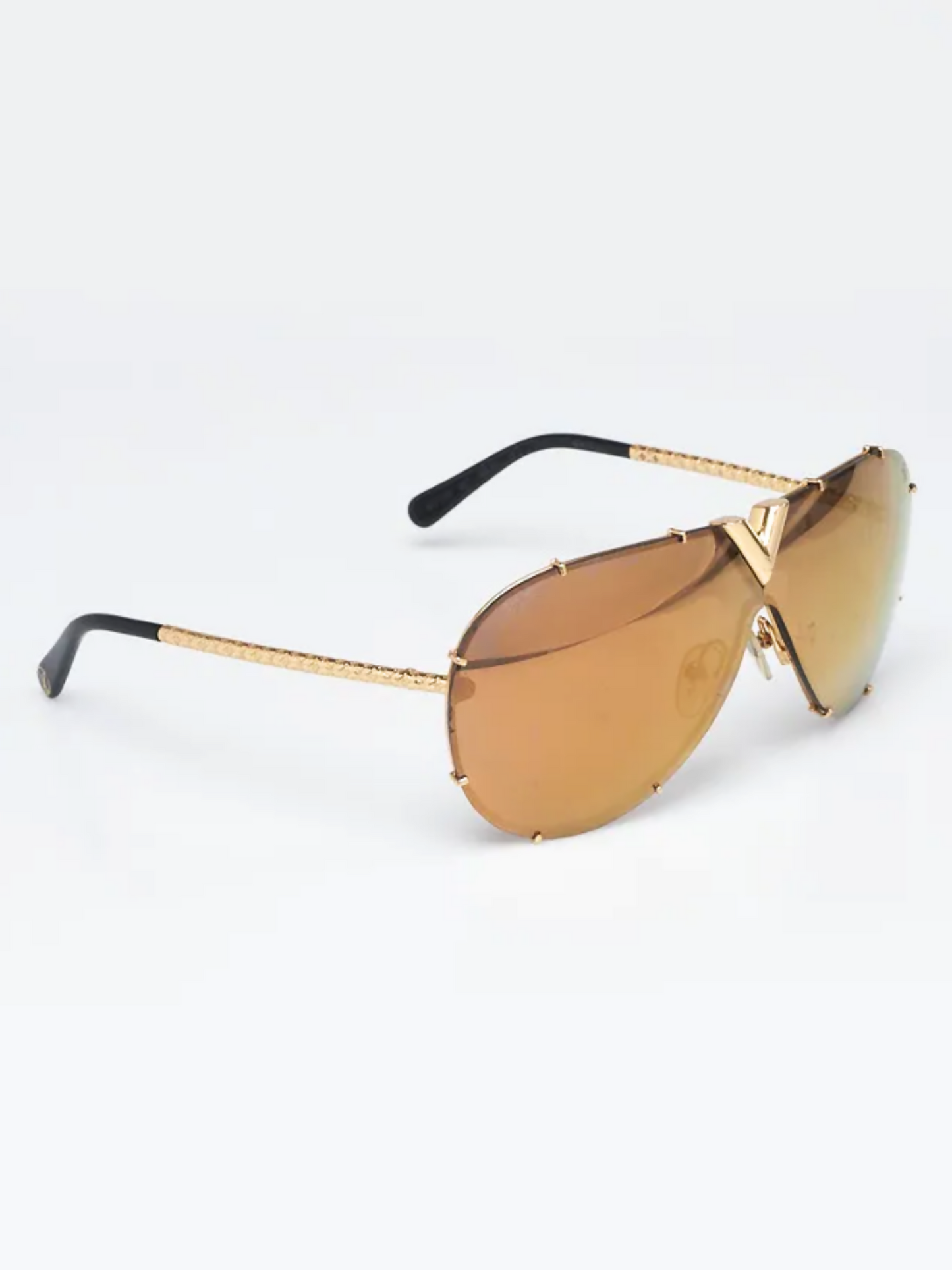 Louis Vuitton Drive Sunglasses — Z0896W