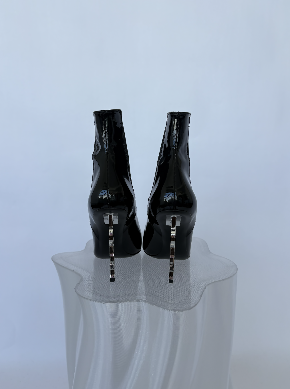 Yves Saint Laurent Opyum Boots in Patent Leather