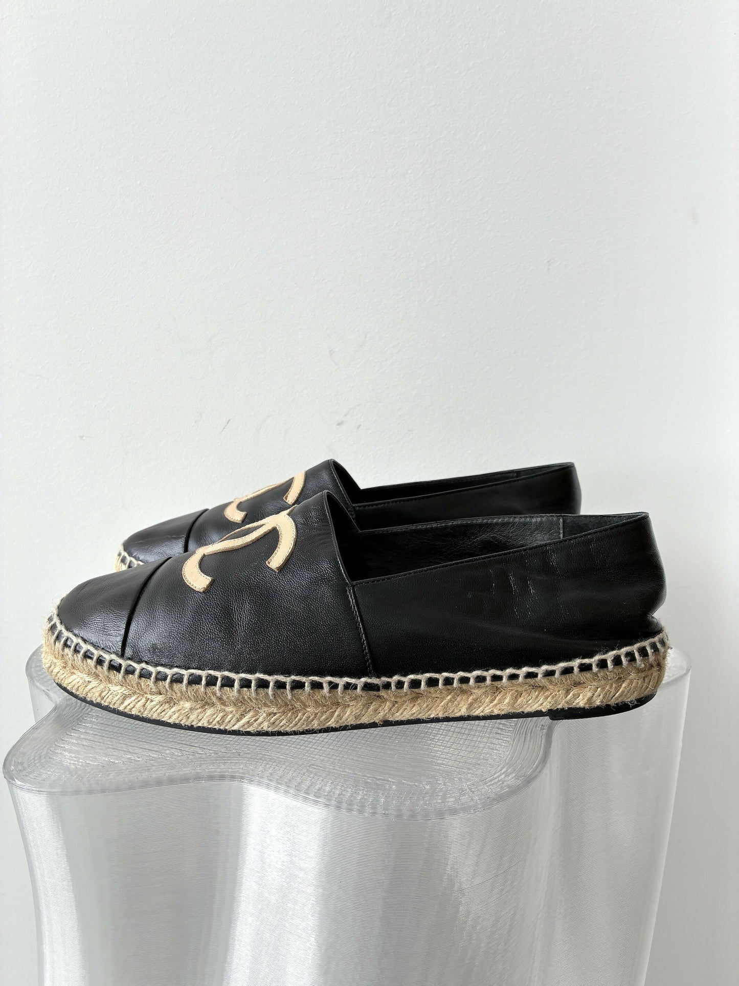 Chanel Black/Cream Leather CC Espadrilles