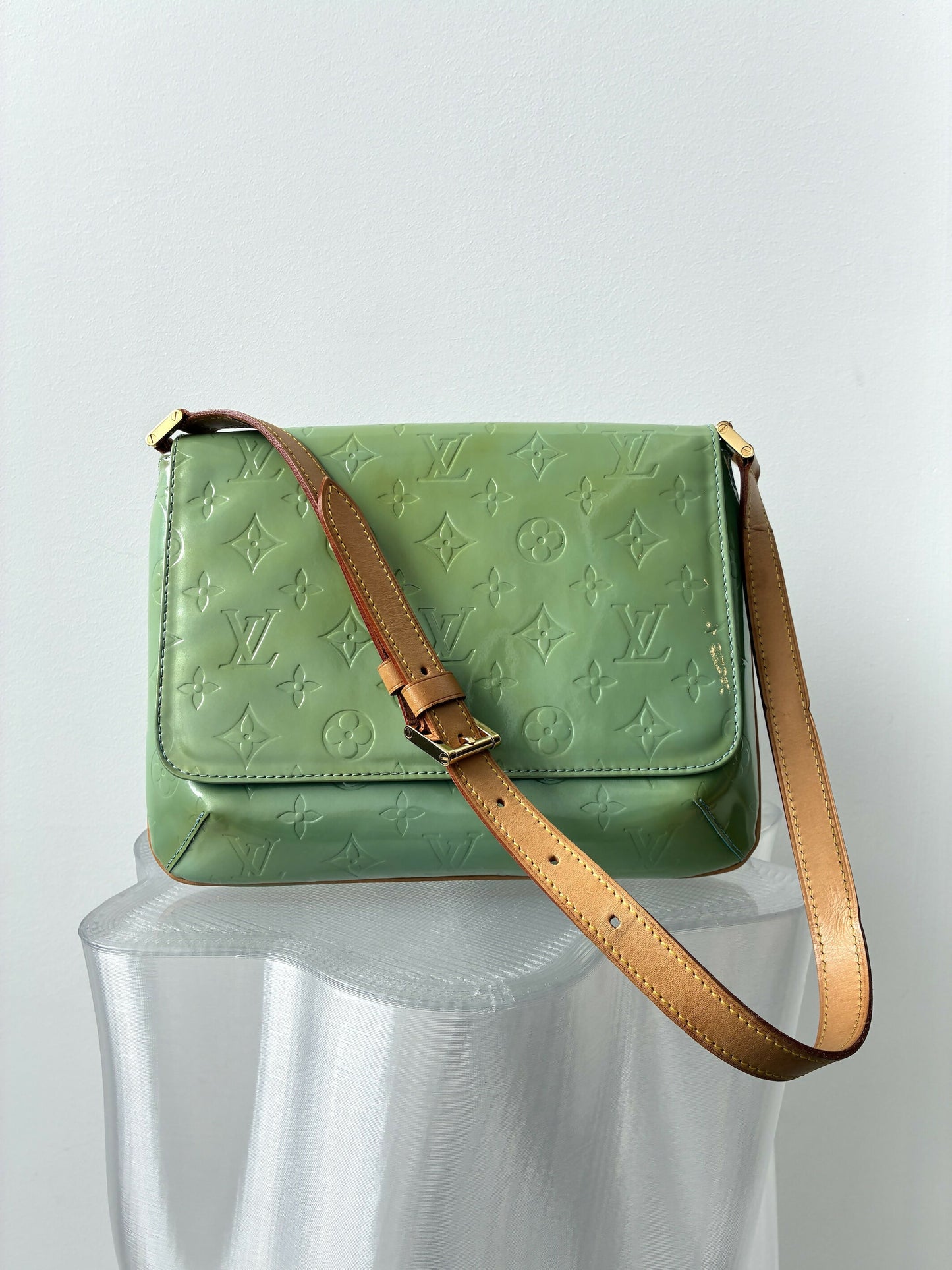 Louis Vuitton Monogram Vernis Thompson Street shoulder bag
