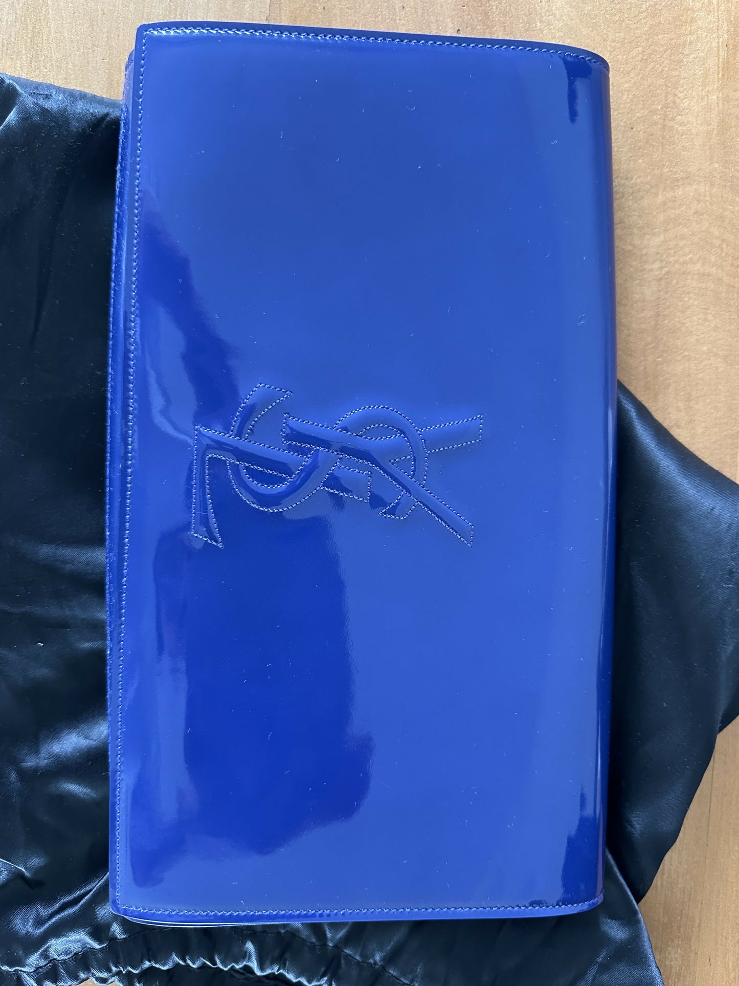YSL CLUTCH BELLE DE JOUR - Azul