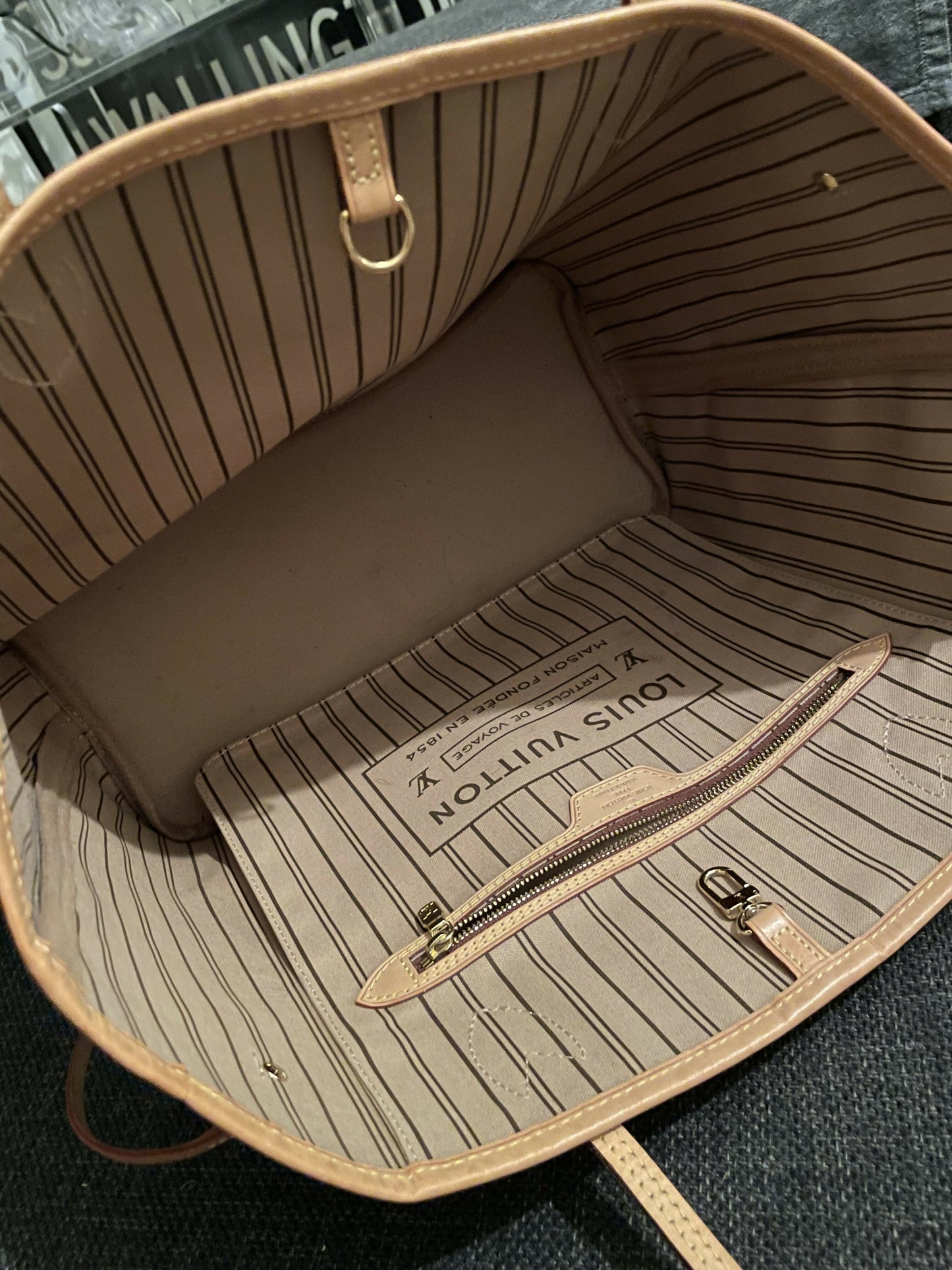 Louis Vuitton Neverfull MM