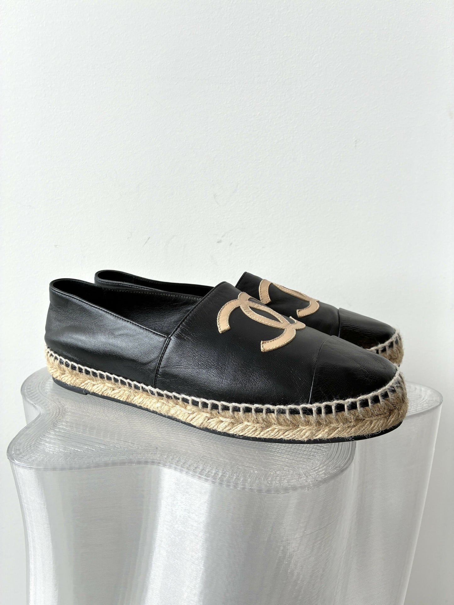 Chanel Black/Cream Leather CC Espadrilles