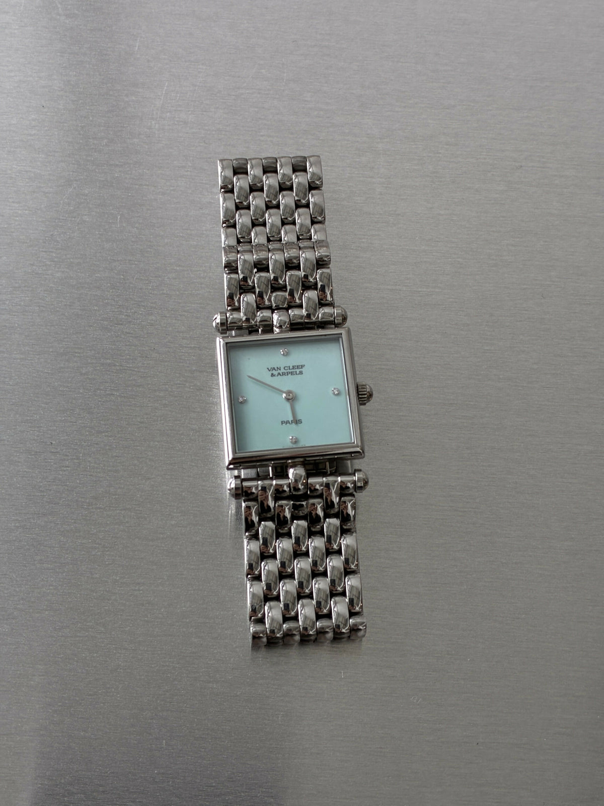 Van Cleef & Arpels Classic Square – Vintage Timepiece