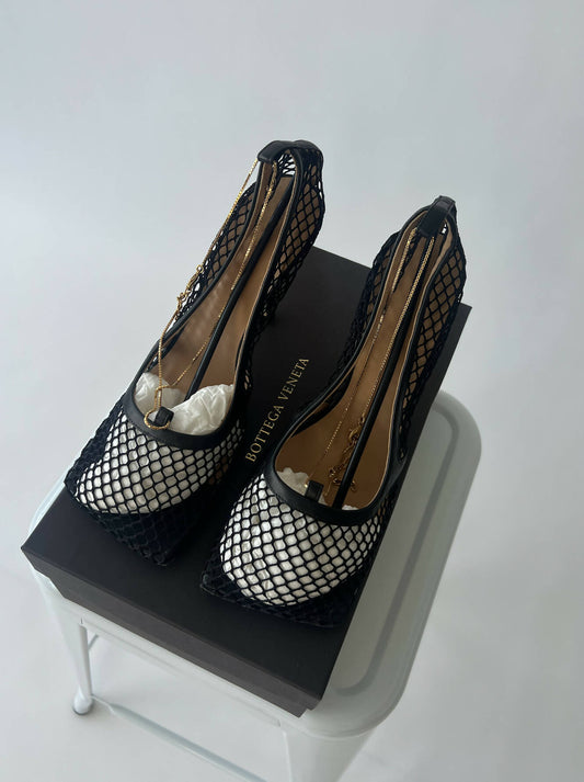 Bottega Veneta Mesh heels black
