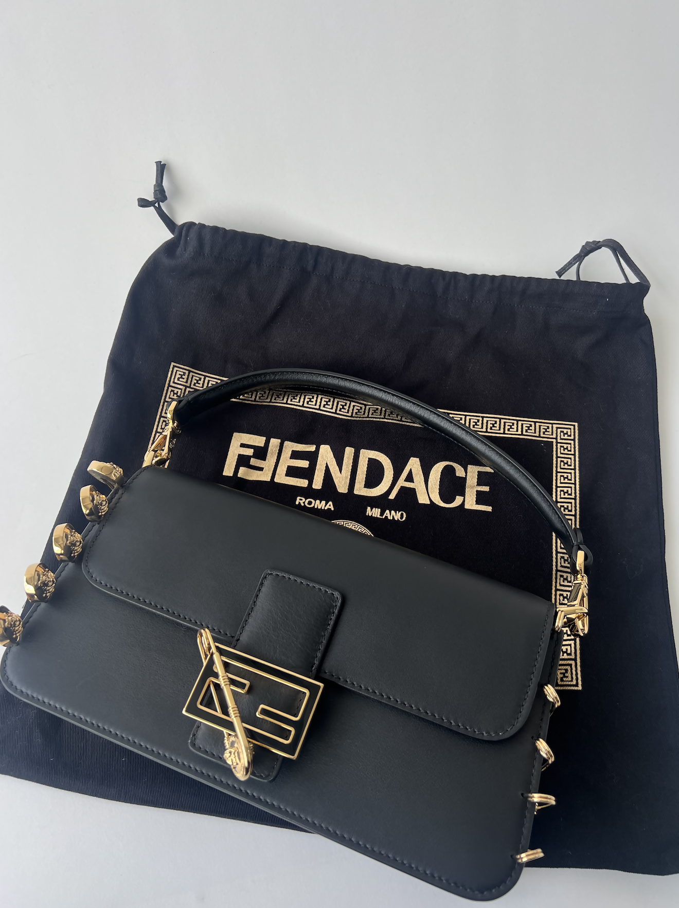 Fendace Fendi X Versace Baguette Leather Shoulder Macao