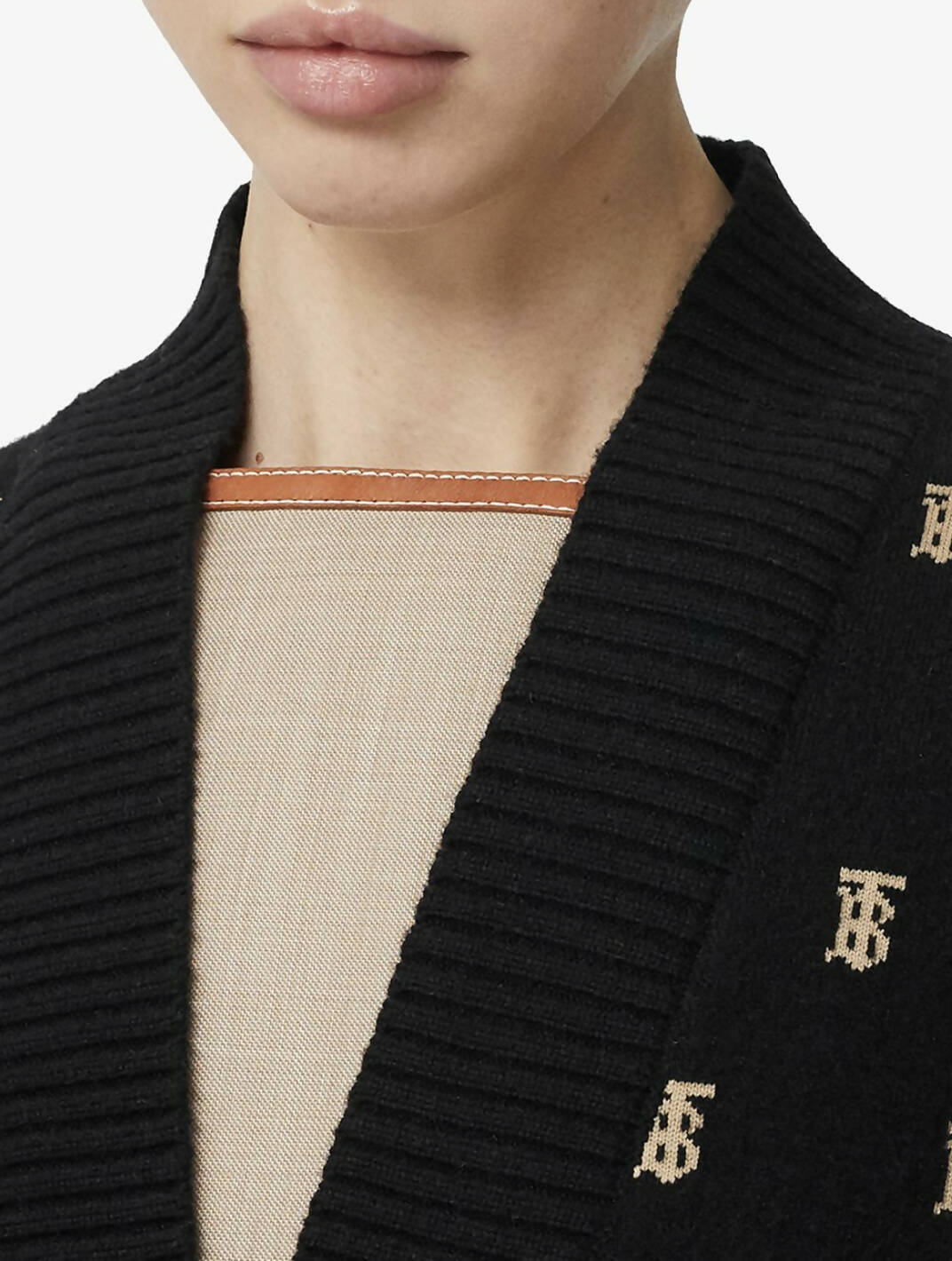 Burrberry Instarsia Logo cardigan